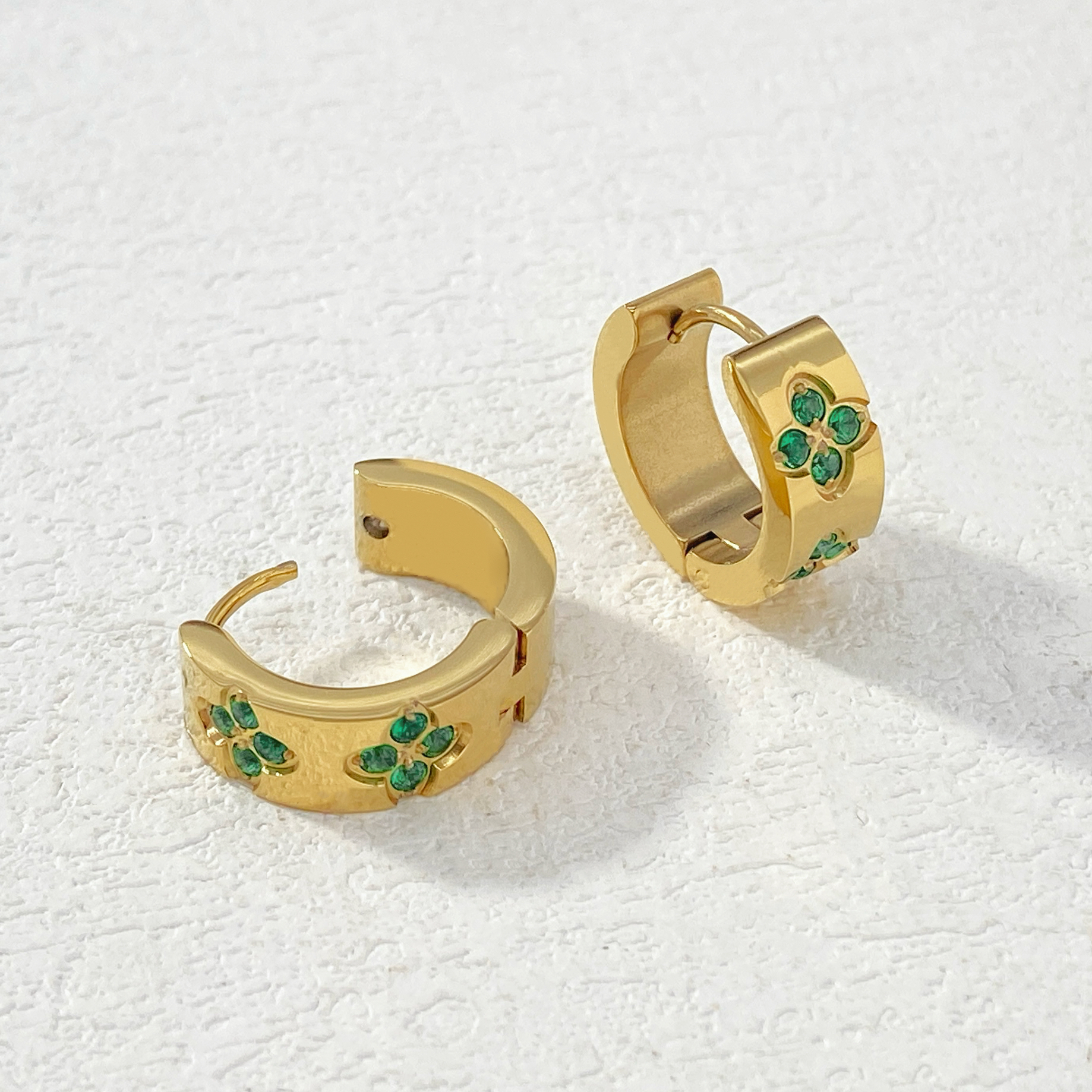 钛钢耳饰 木木（AQ1108）内径11毫米 耳饰