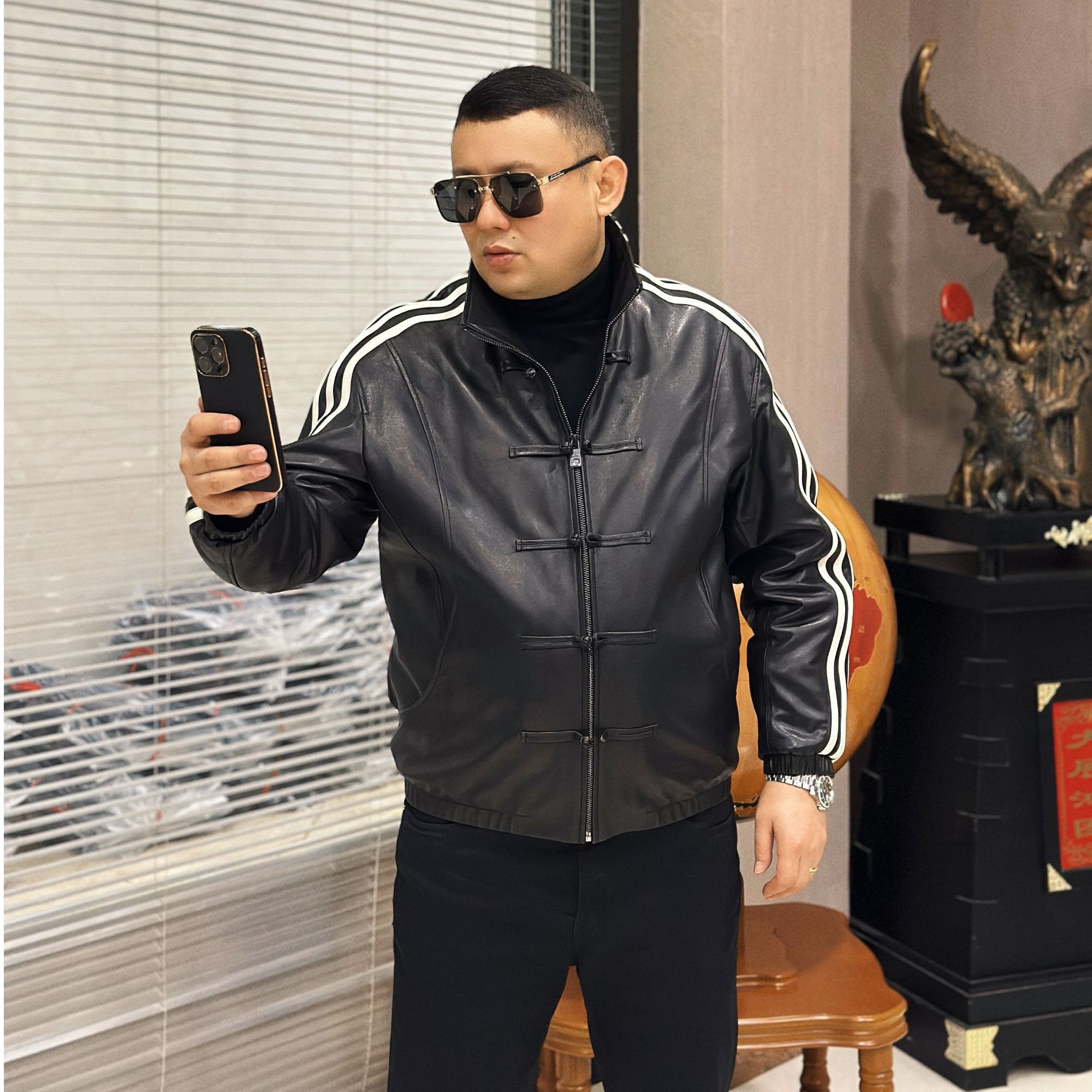 BAGDAR 2024型款时尚皮衣