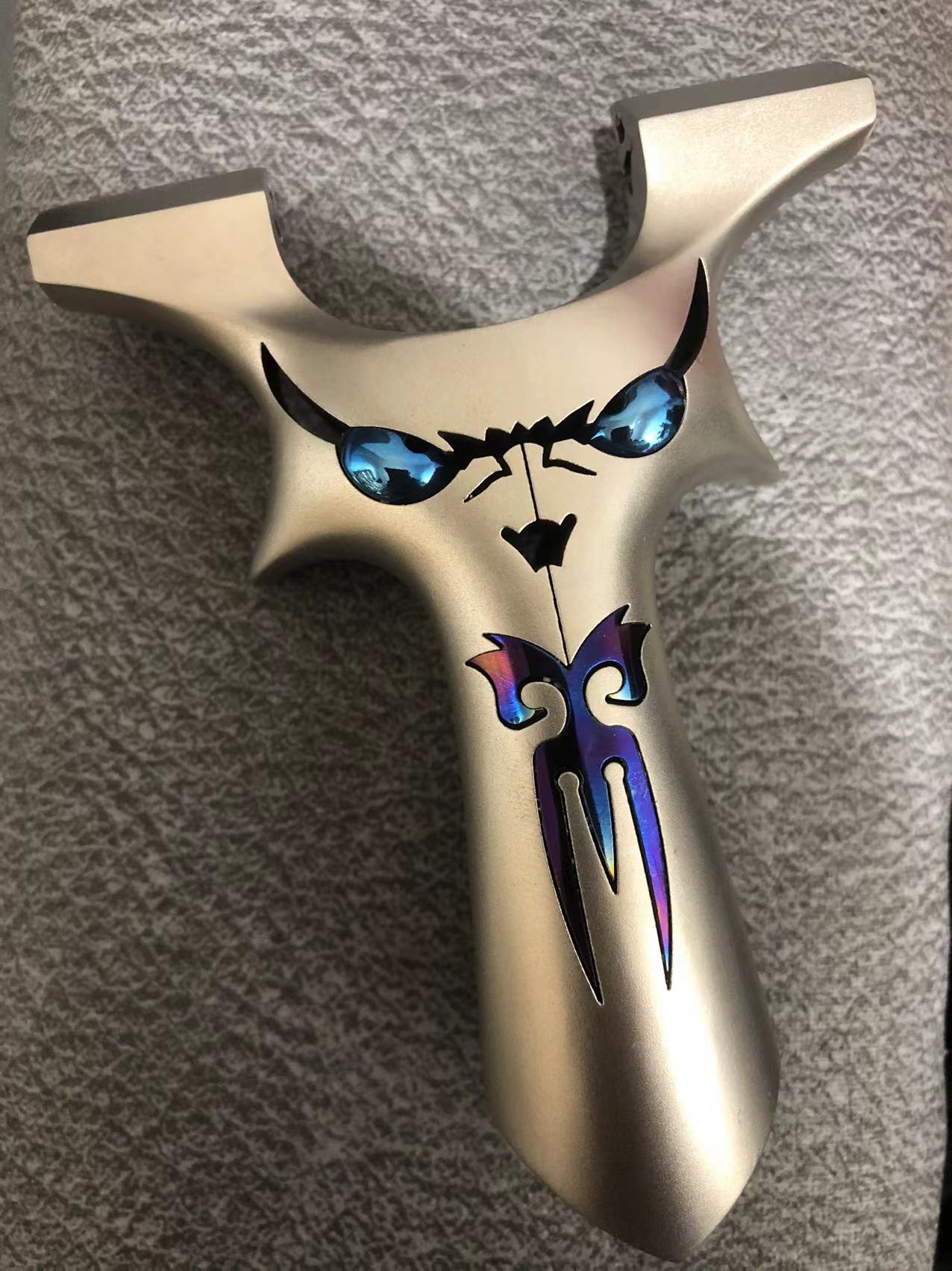 钛合金恶魔四代户外手把工具