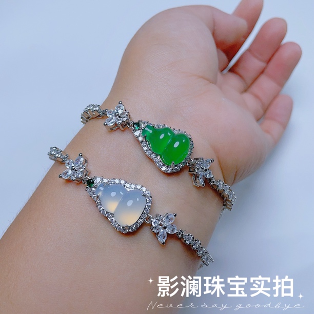 新中式起光绿玉髓葫芦手链轻奢复古高级感新品女式玉石手饰