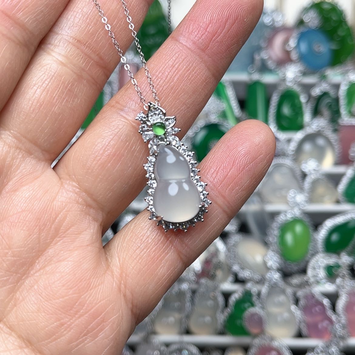 【闪购商品】玛瑙/玉髓颈饰未镶嵌