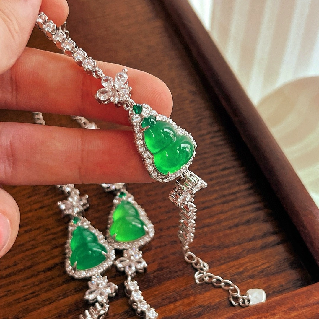 玉髓 【H105】时尚气质绿色葫芦手链精美显白手链女款