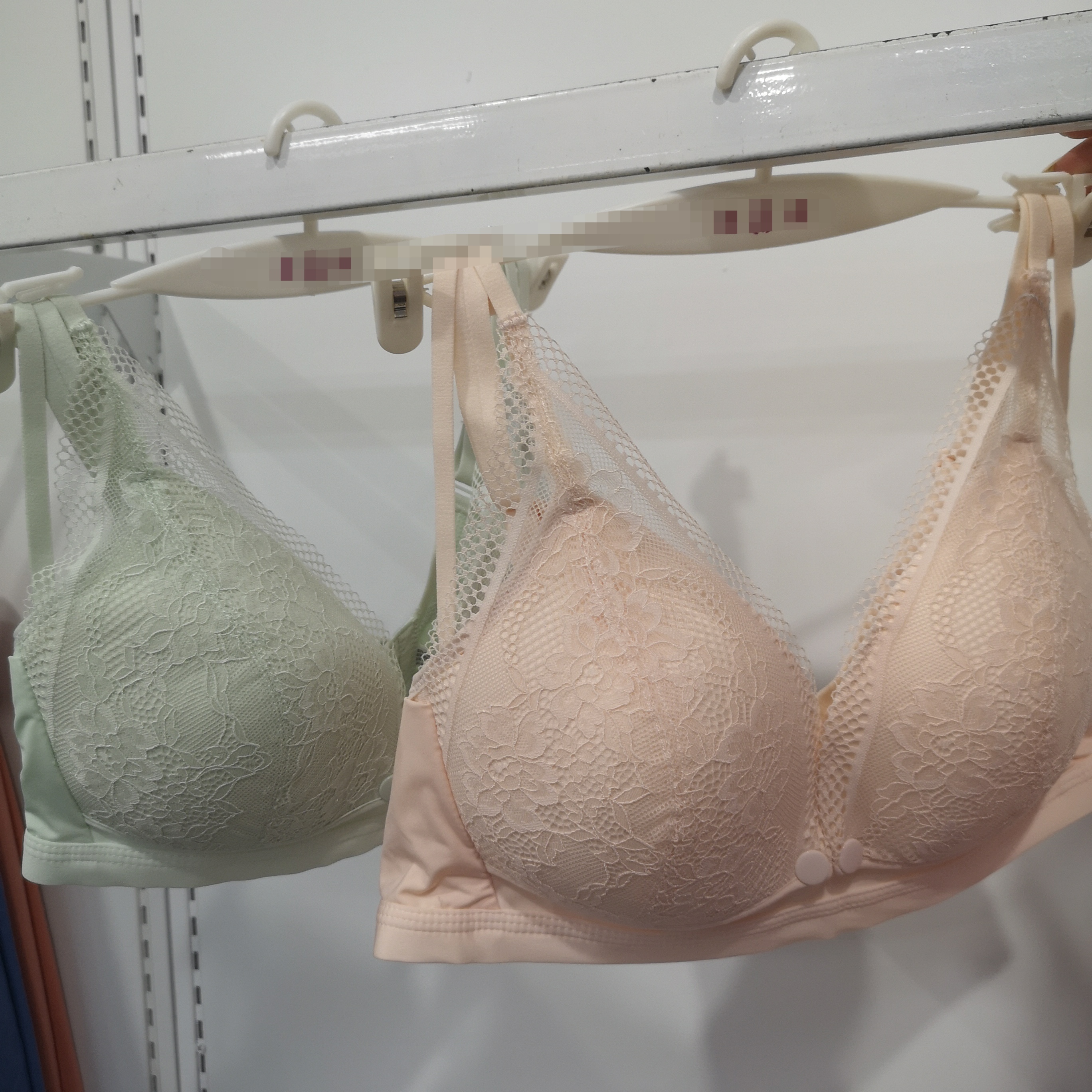 8221002孕妇性感蕾丝前开口哺乳内衣