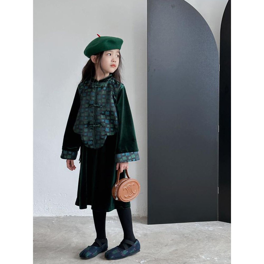 萌酷新中式女童汉服套装2023秋季儿童国风提花旗袍马甲大童新款