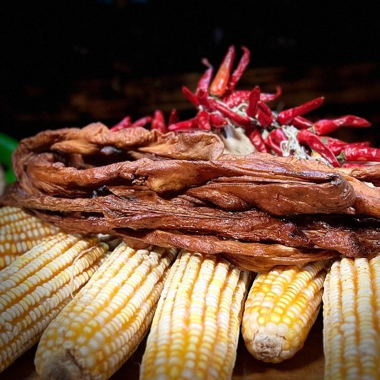 【直播间现称】恩施土家高山柏树烟熏腊猪肠散装食用腊味营养冷藏