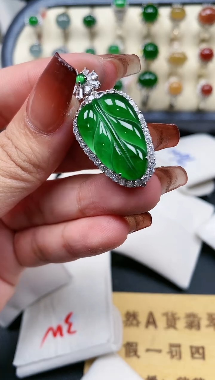 【闪购商品】翡翠颈饰银S925镶嵌1