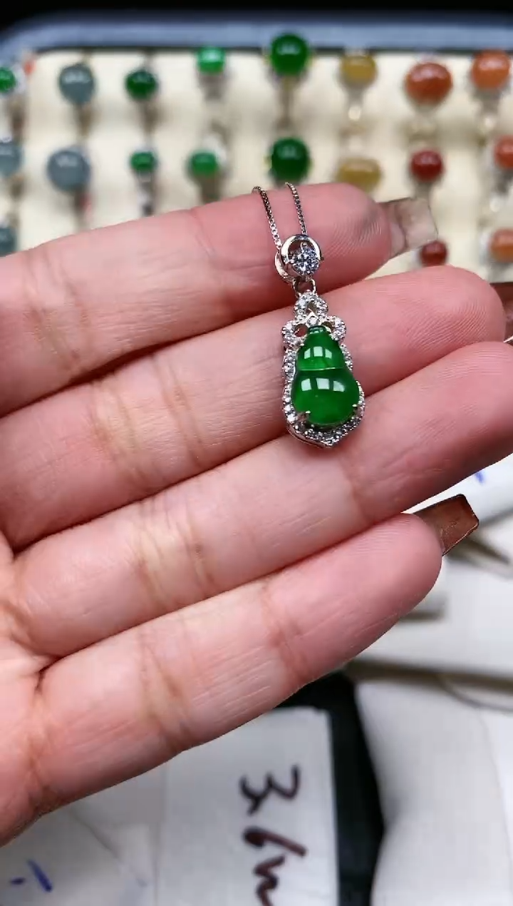 【闪购商品】翡翠颈饰银S925镶嵌1