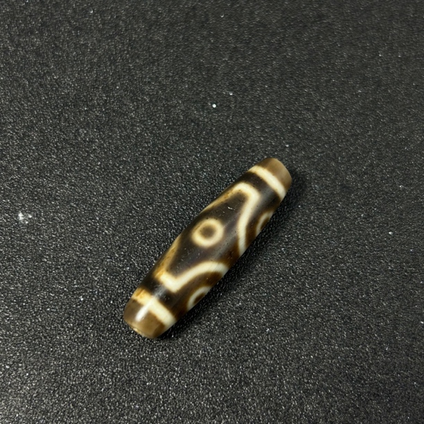 玛瑙 建成老牙黄 十字六眼