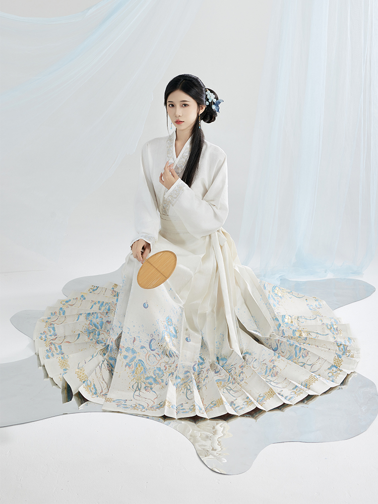 青衫吟 【水母精灵】2024新款织金妆花马面裙新中式国风清凉夏装