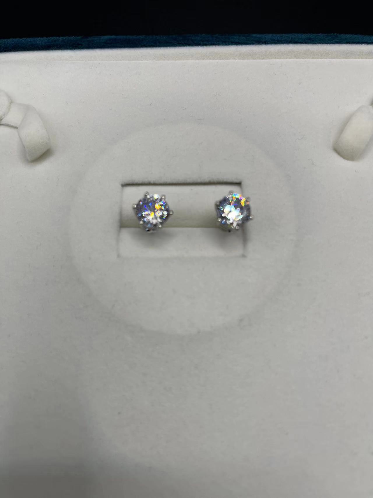 【金伯利的秘密】耳钉—B067