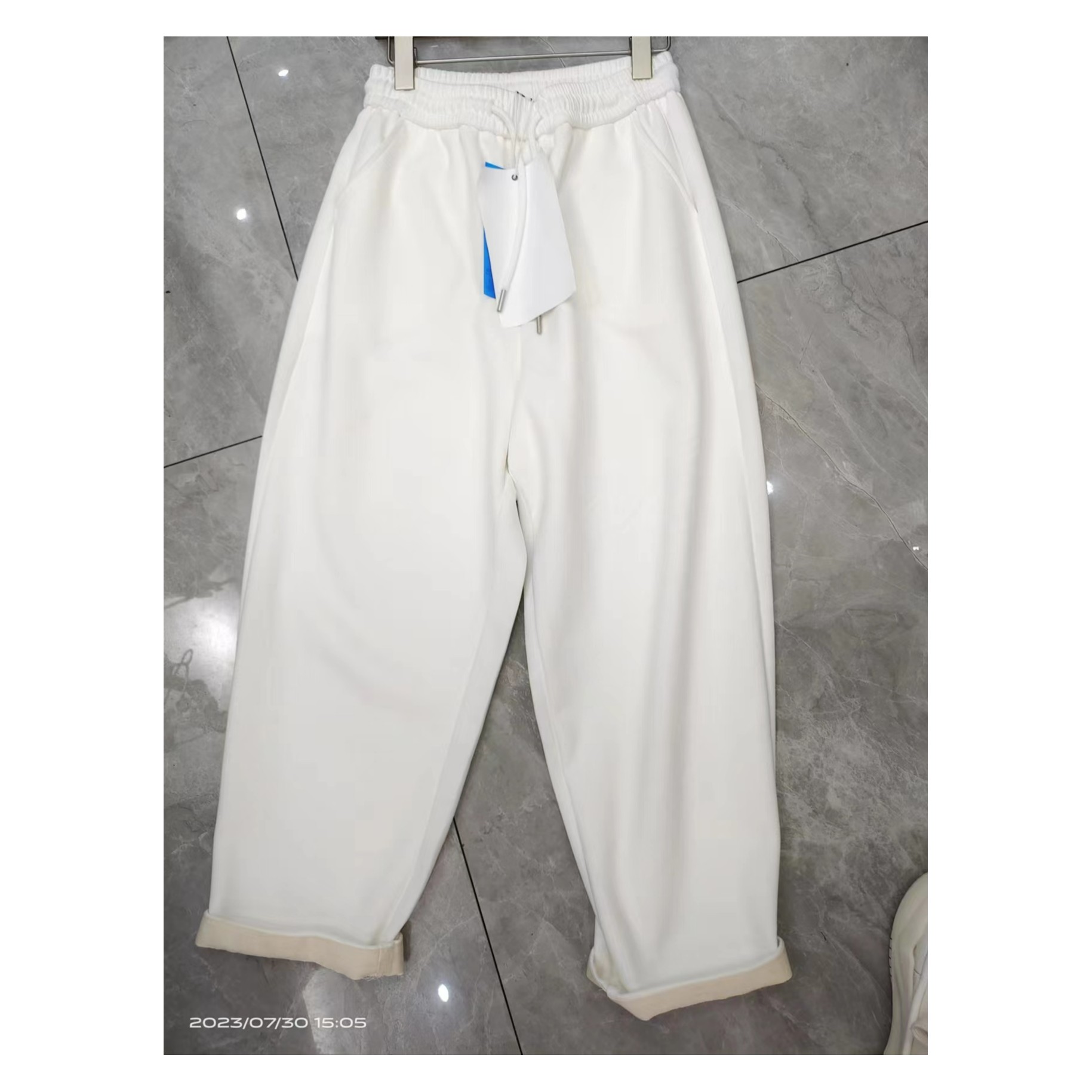 丽芳家白色时尚宽松休闲裤