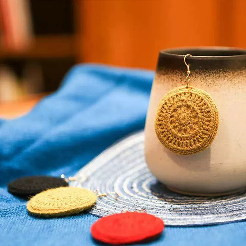 小众设计 纯手工DIY毛球耳饰项链