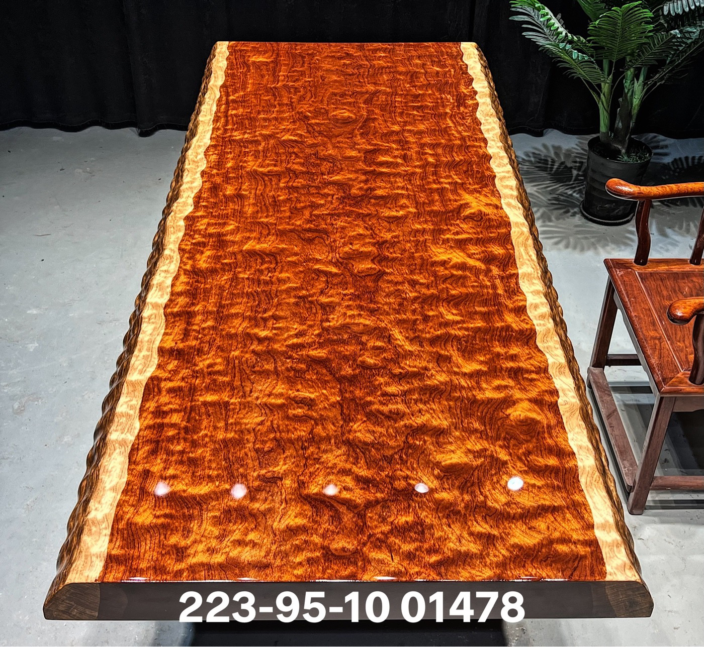 水波纹巴花大板 223*95*10实物好