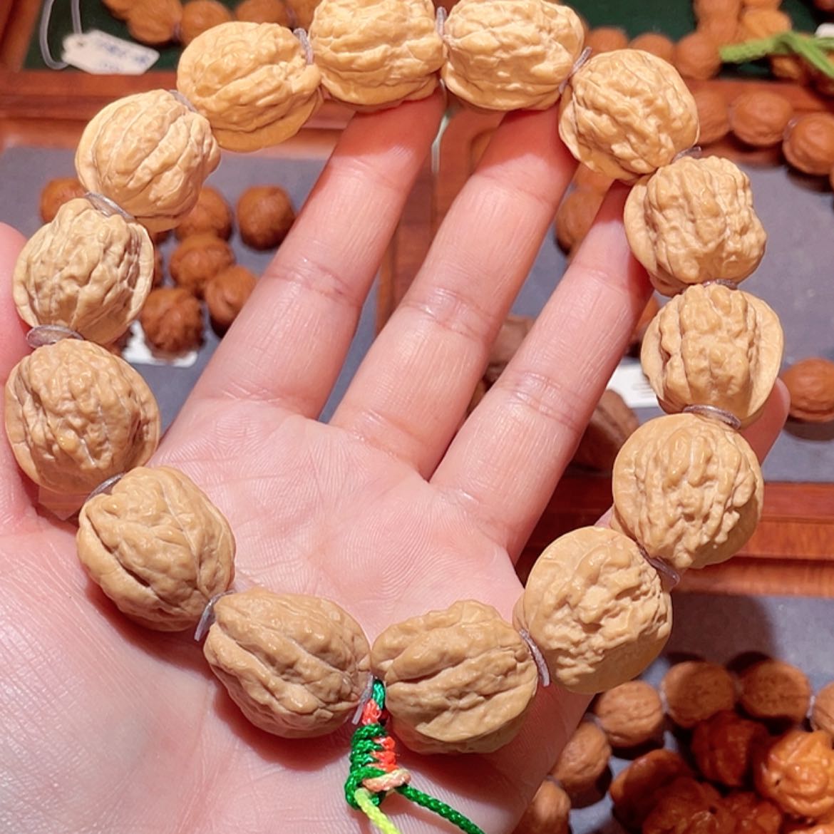 【闪购商品】文玩核桃手串我****身