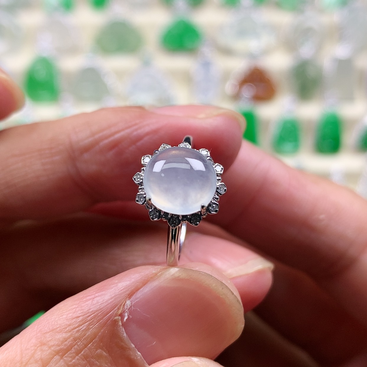 【闪购商品】翡翠颈饰18K金镶嵌