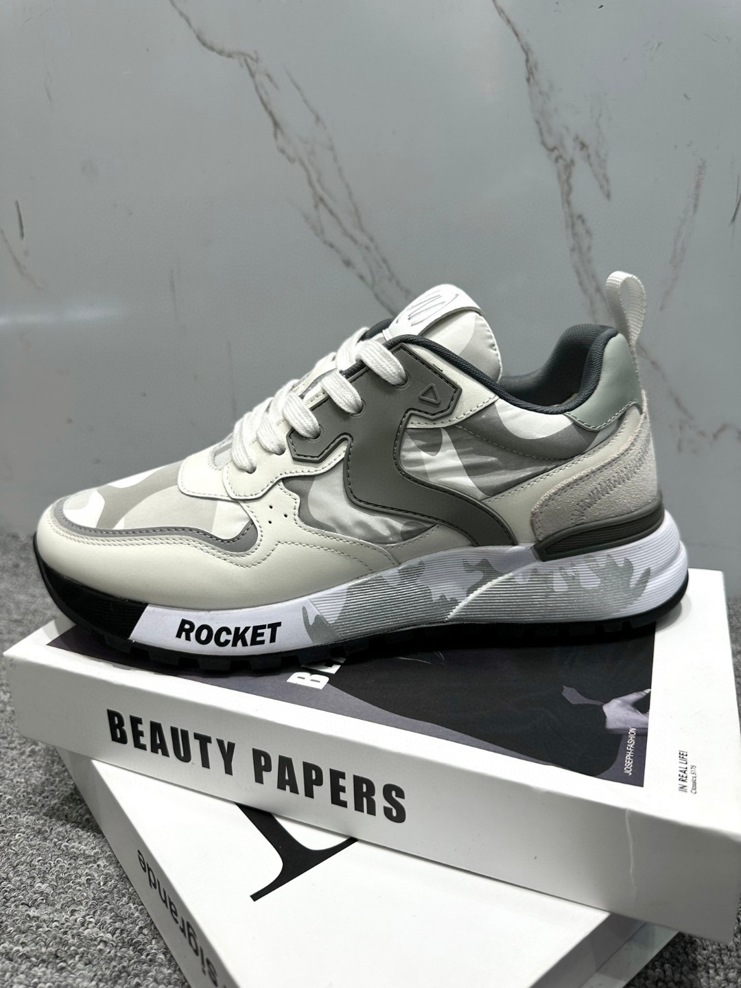 【斯丹鞋子】新款男士百搭夏季透气低帮男款薄款时尚高端洋气真皮