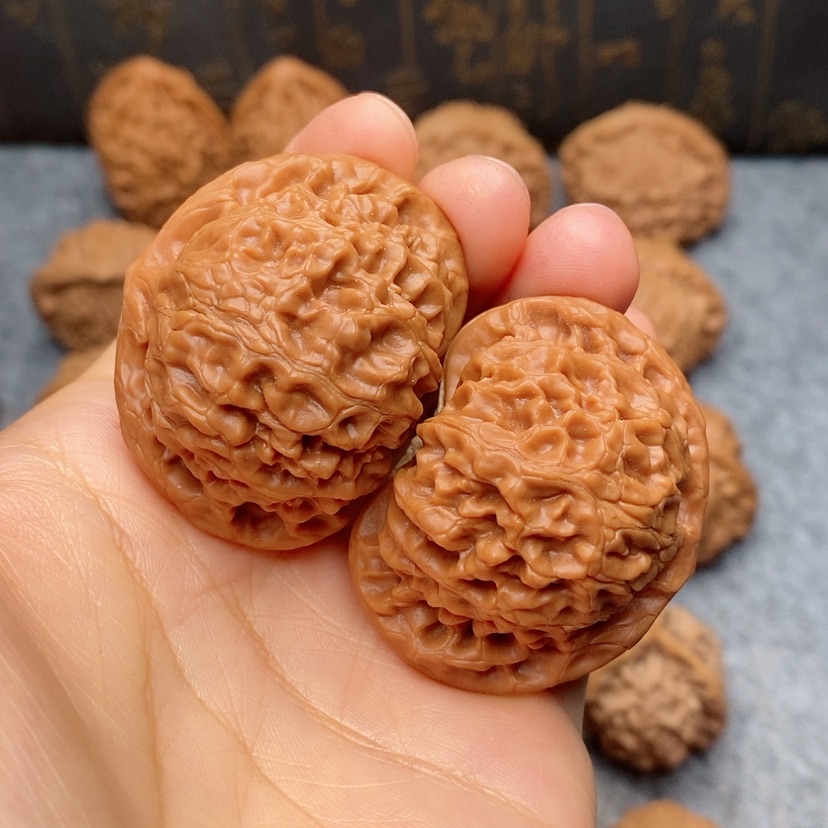 【闪购商品】文玩核桃把件玥宫灯44