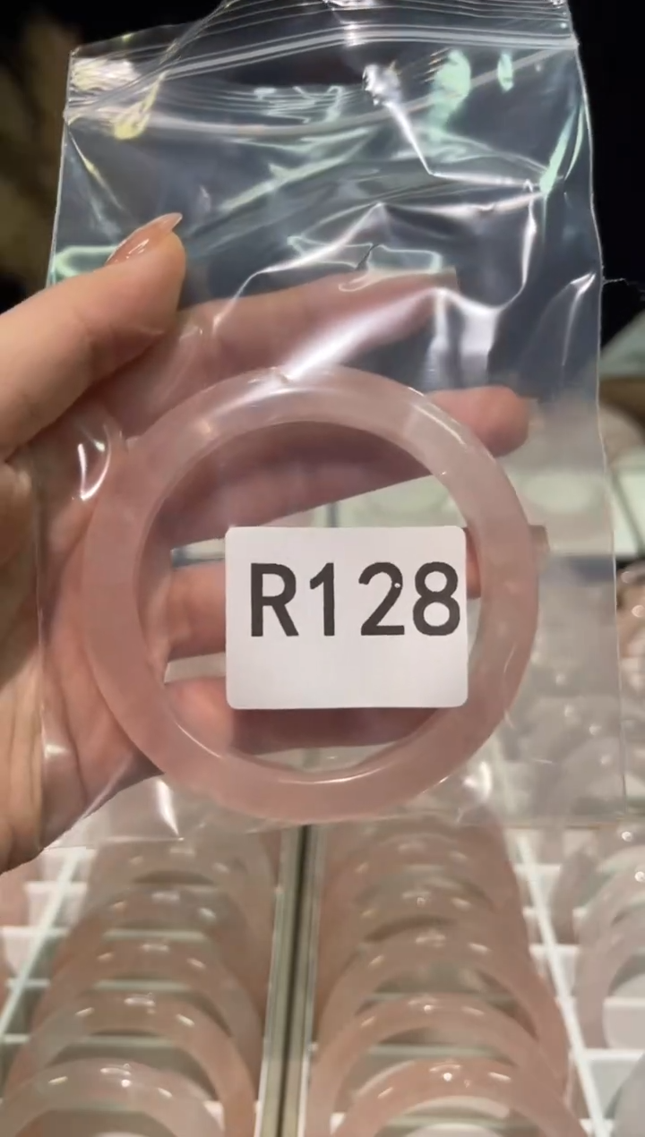 【闪购商品】水晶手镯未镶嵌马粉128