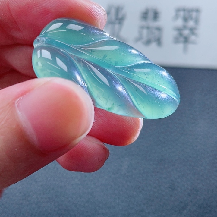 翡翠颈饰未镶嵌99999999