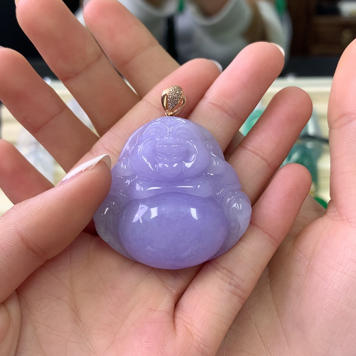 【闪购商品】翡翠颈饰18K金镶嵌露*娅