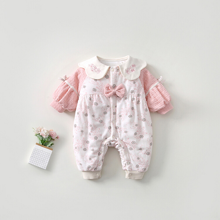 婴儿外出衣服宝宝满月连体衣爬服公主秋冬款哈衣洋气百天薄棉超萌