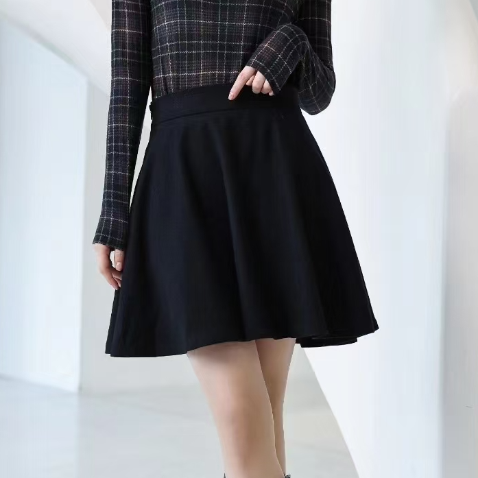 W减龄时尚百搭显瘦大摆半身裙A28