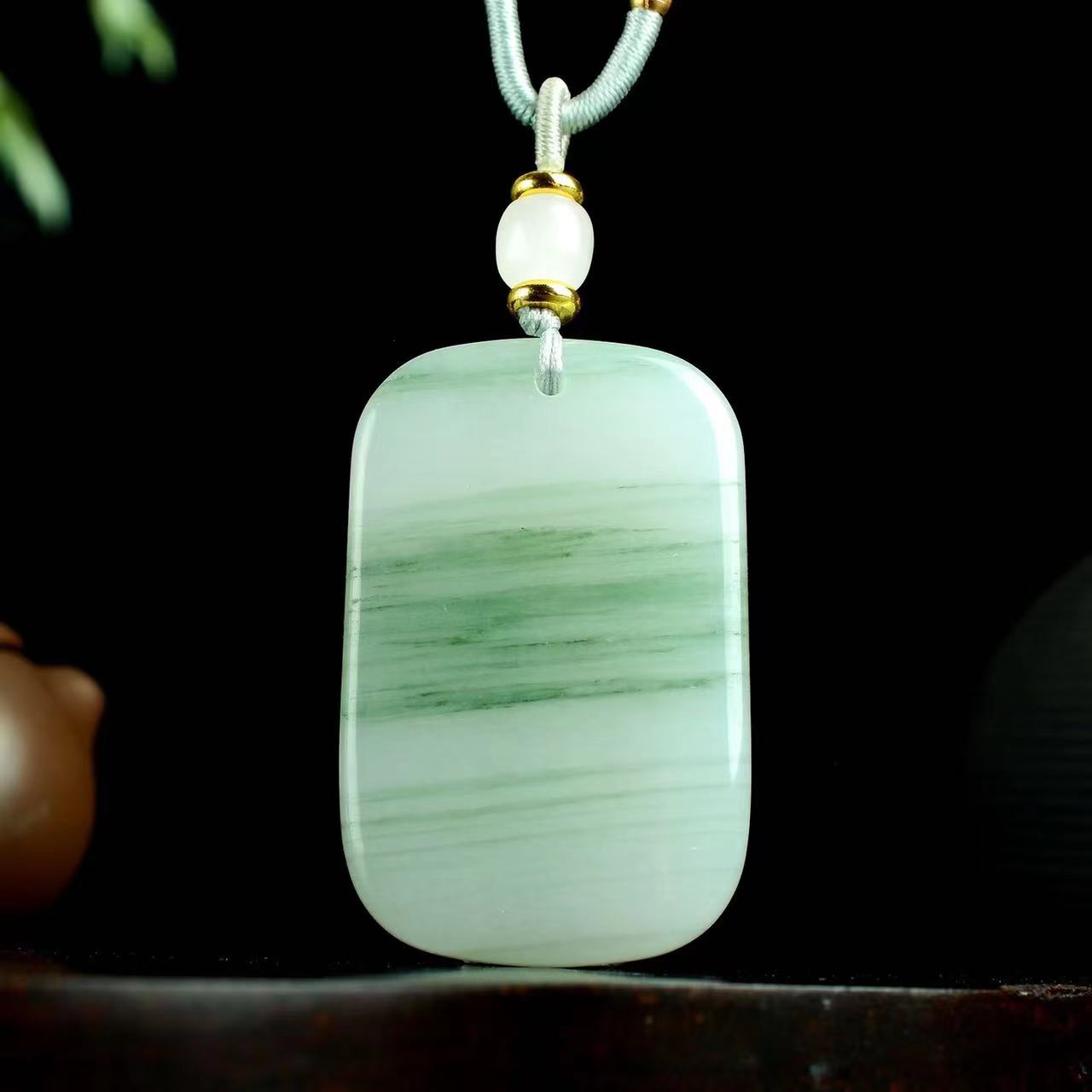 天然新疆天山冰翠平安无事牌子颜色纹路不同多样性发货无证书礼盒