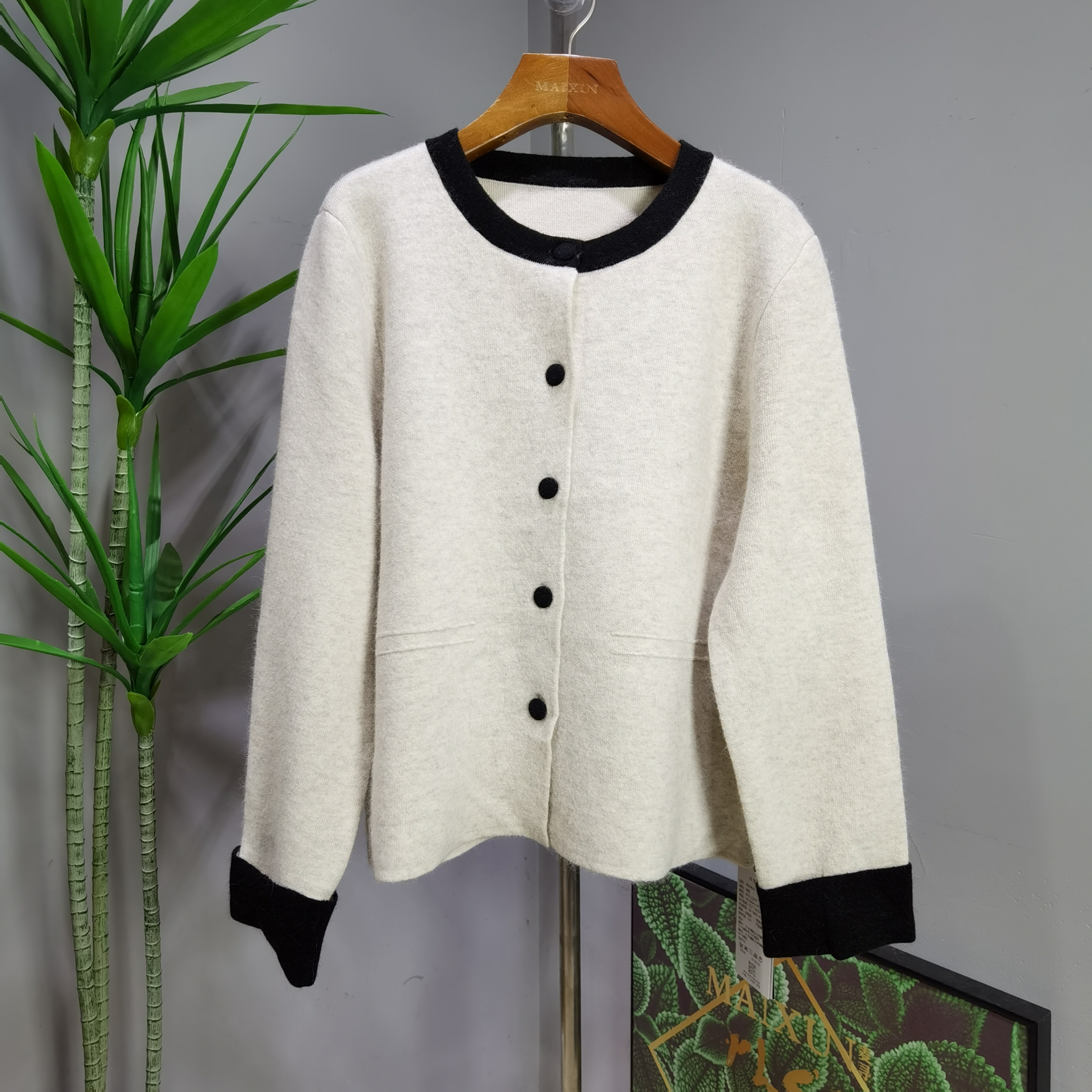 麦寻冬季新款MYKLQ007开衫毛衣绵羊毛加兔毛保暖小香风减龄百搭款