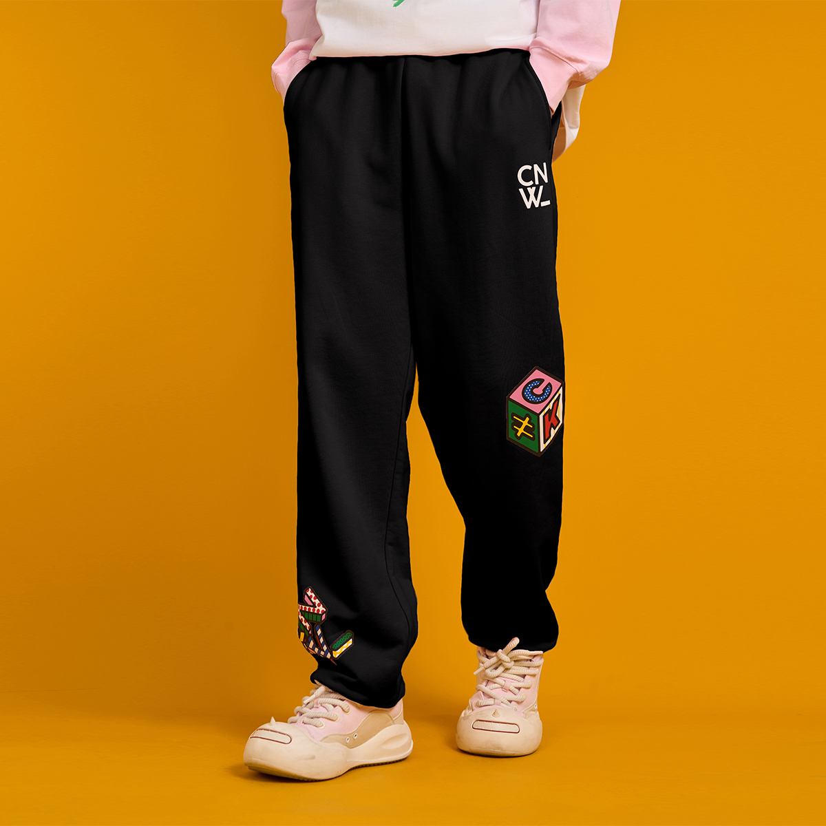 陈伟霆潮牌CANOTWAIT_Craig&Karl艺术家跨界LOGO印花长裤