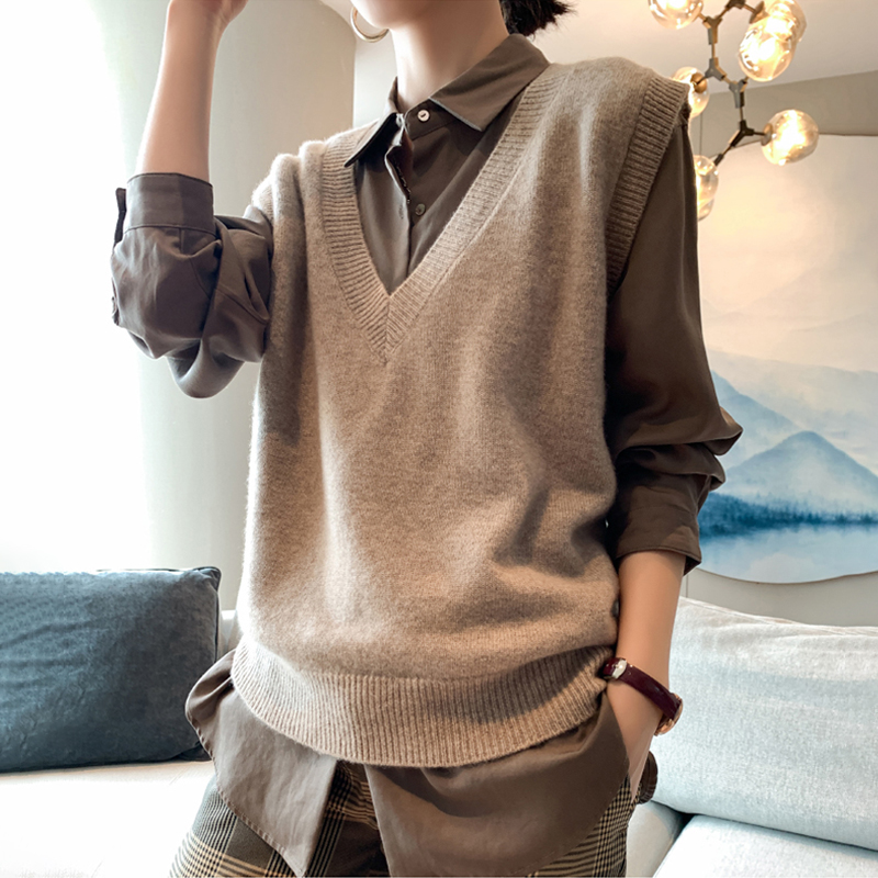 毛衣马甲女针织背心2025春秋新款v领叠穿上衣秋季坎肩毛线小马夹
