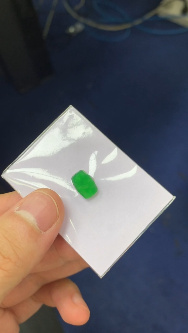 【闪购商品】定制翡翠未镶嵌翡翠