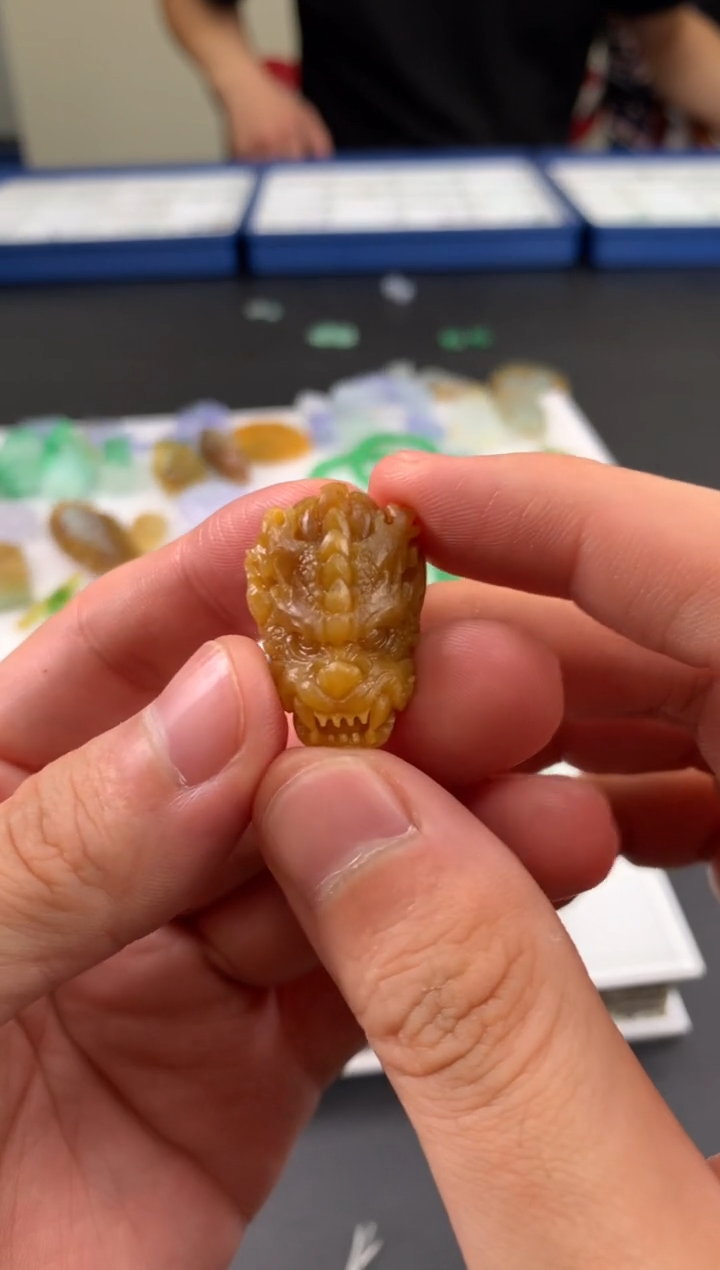 【闪购商品】定制翡翠未镶嵌翡翠