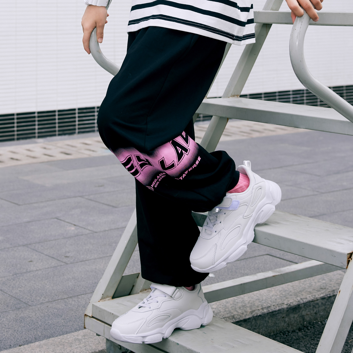 23505春季时尚女大童潮流休闲宽松长裤NPZEJ23505A