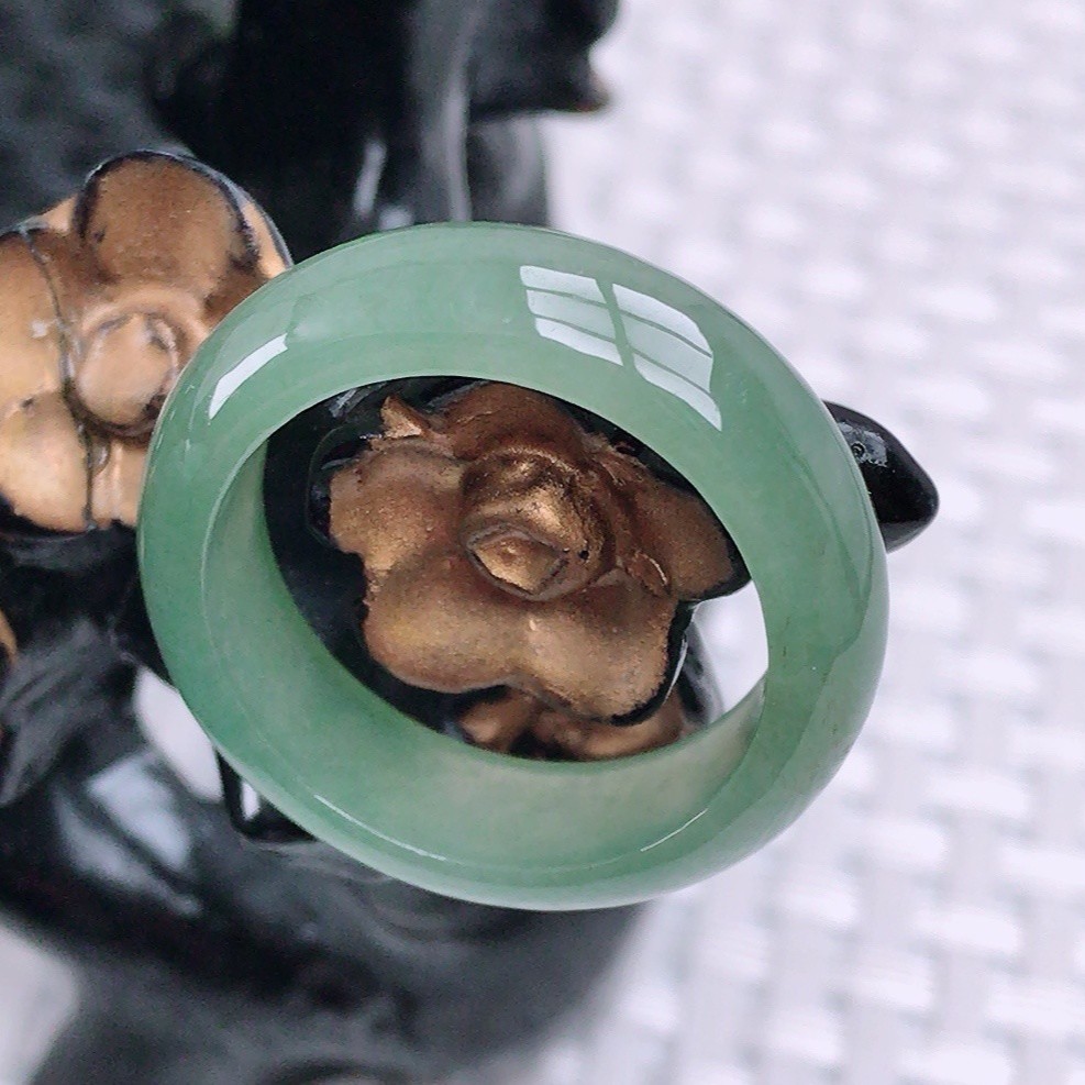 缅甸天然A货翡翠浅绿戒指女款绿色女士测量高冰飘绿气质时尚饰品