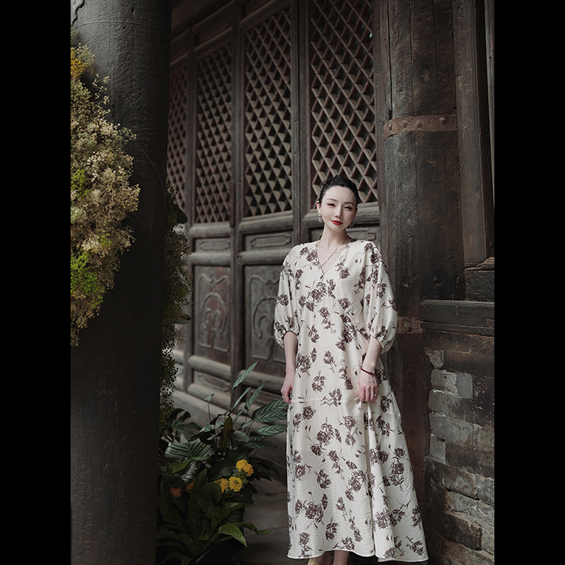 UMILAB【不退换】黑标 落日玫瑰 灯笼袖廓型连衣裙女D509W