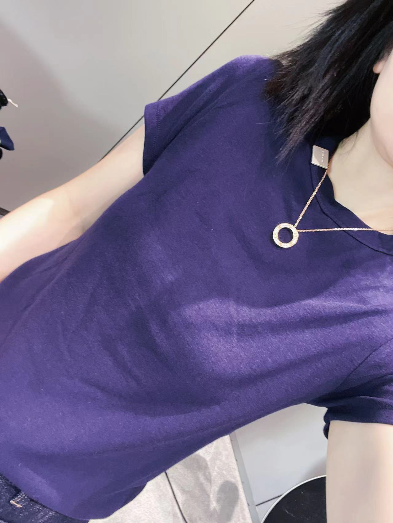 【哝哝服饰】2024年春秋新款领口小标休闲短袖圆领上衣202-0691013