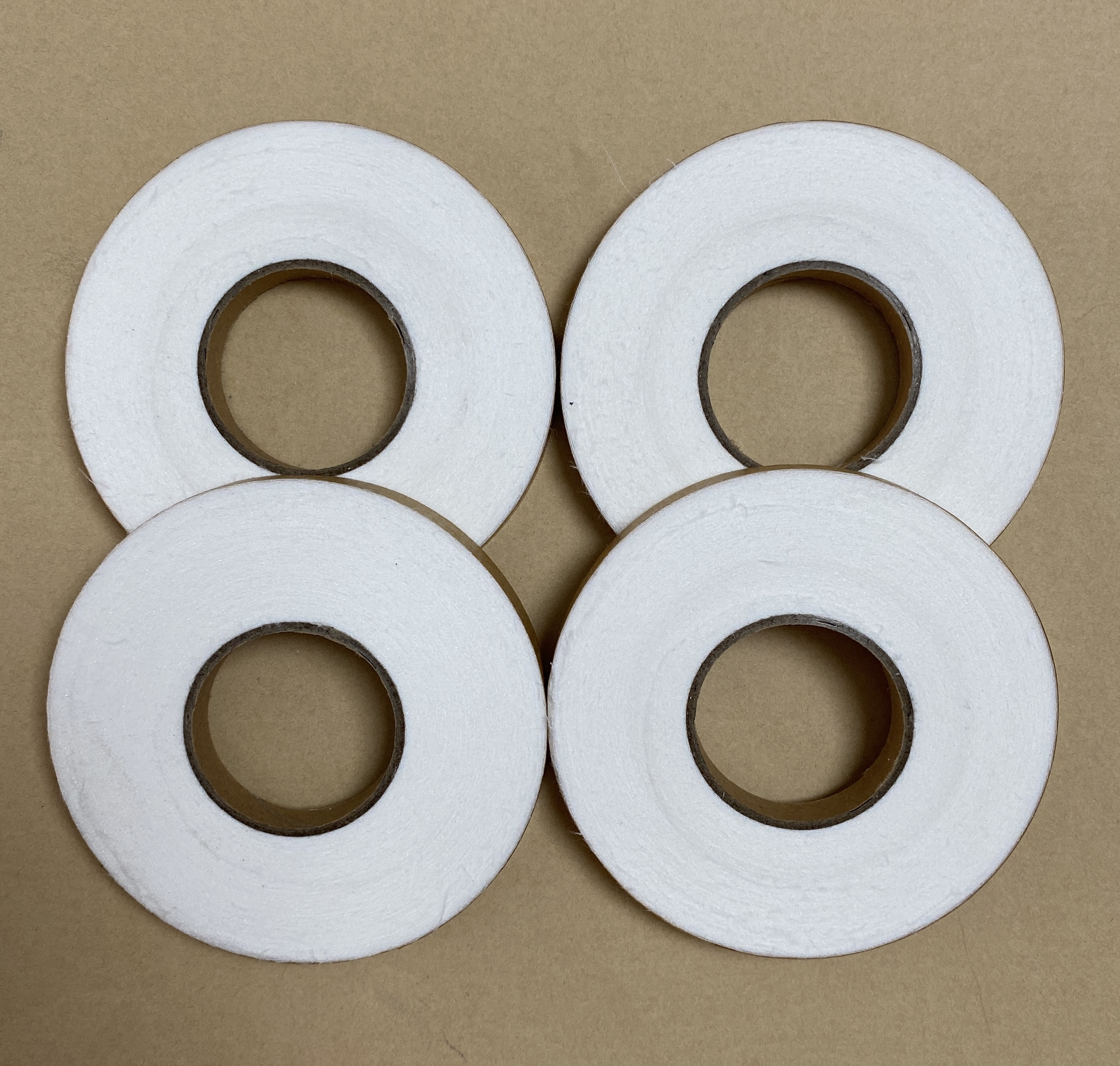 牵条衬（4个50D1厘米宽直丝绺有纺牵条衬）