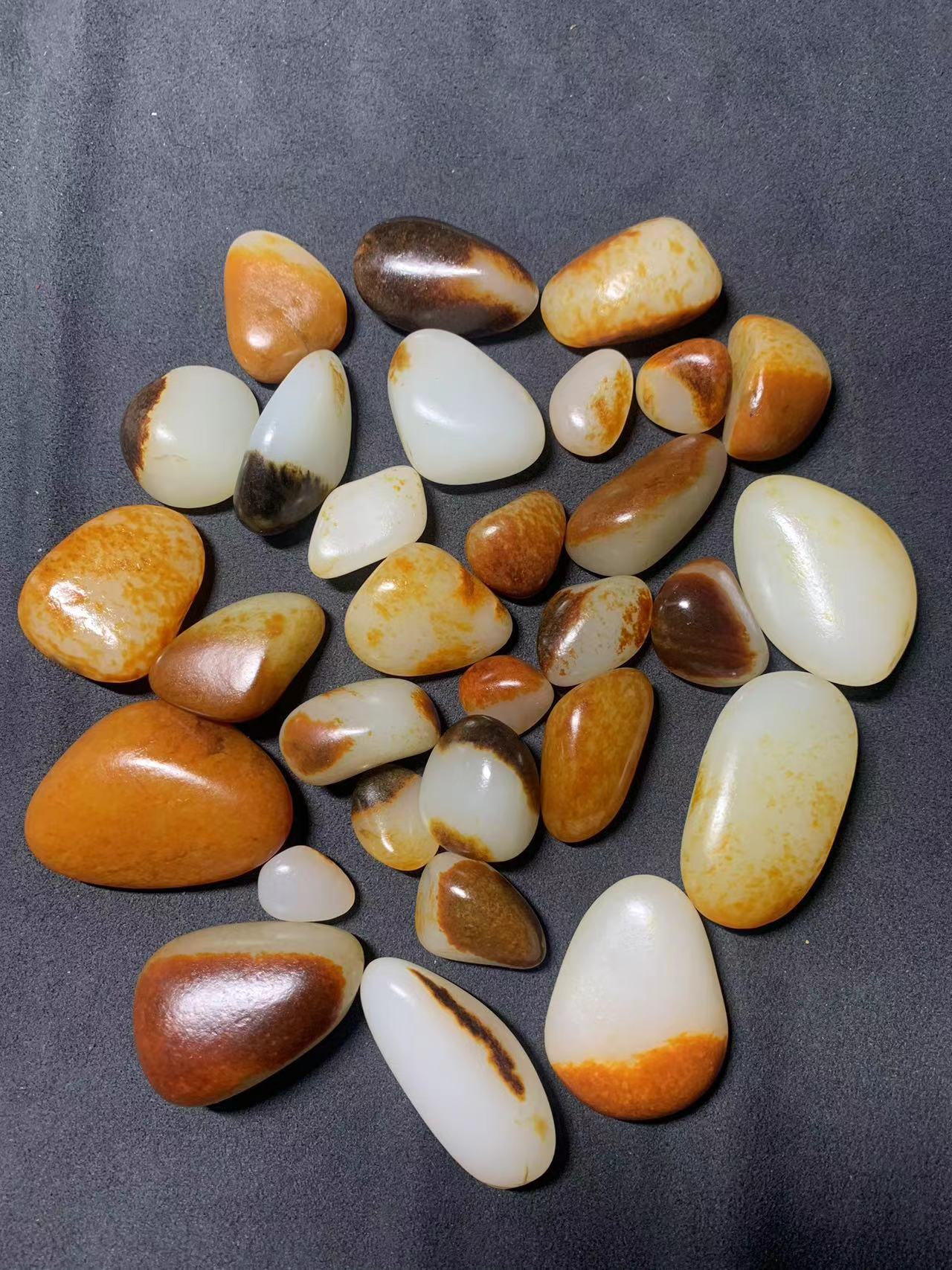 新疆和田籽料原石盆景石