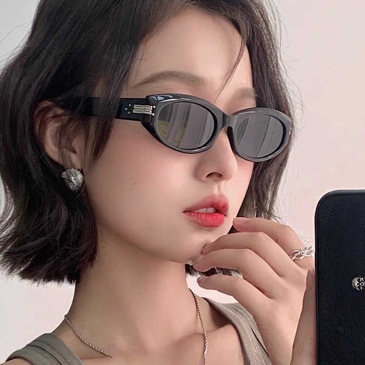 24款春夏猫眼墨镜女高级感太阳镜防晒显脸小复古太阳眼镜防紫外线