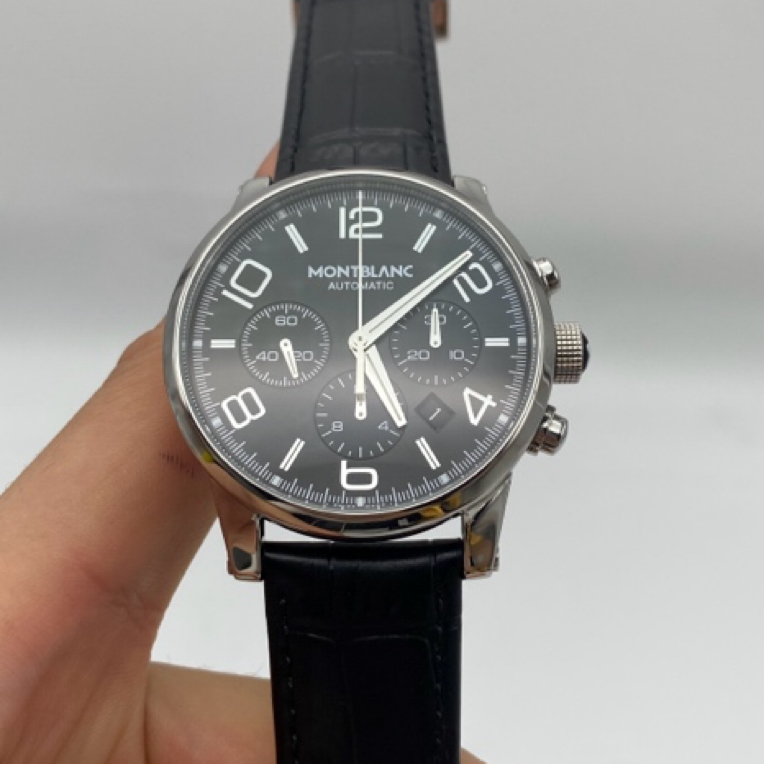 95新 Montblanc/万宝龙 时光行者系列 表径：43mm 