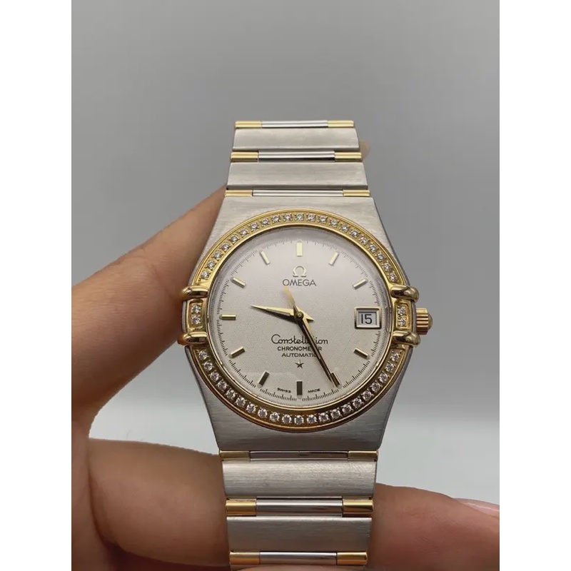 95新 品牌 95新 欧米茄 星座系列 表径: 35.5mm 原钻公价: 五万多
