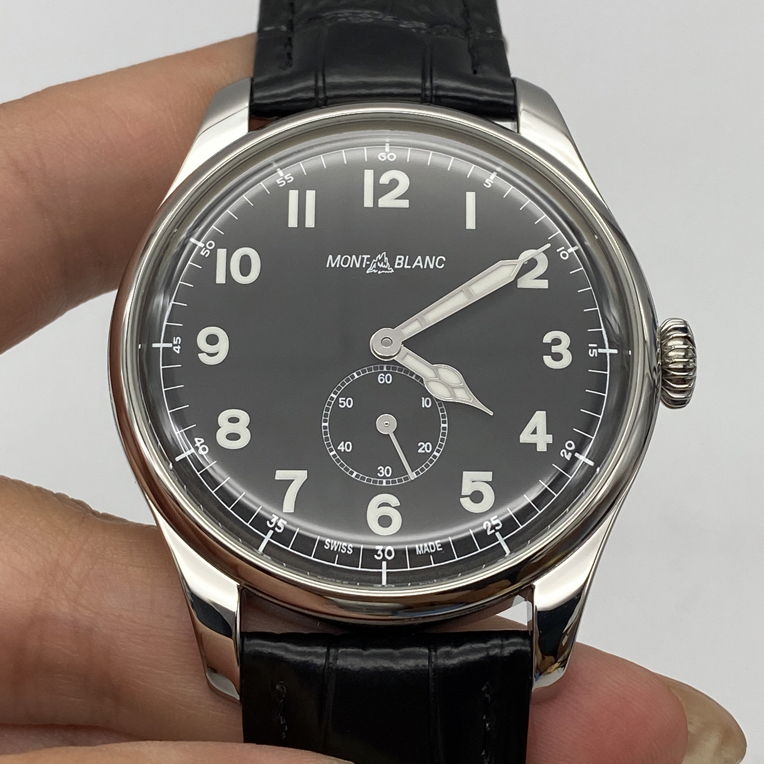 95新 Montblanc/万宝龙 1858系列 表径：44mm 