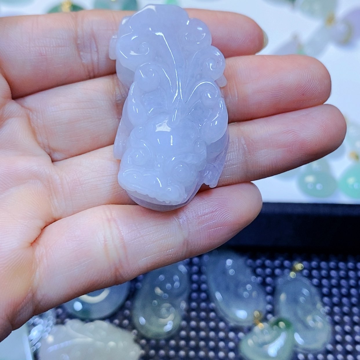 【闪购商品】翡翠颈饰未镶嵌