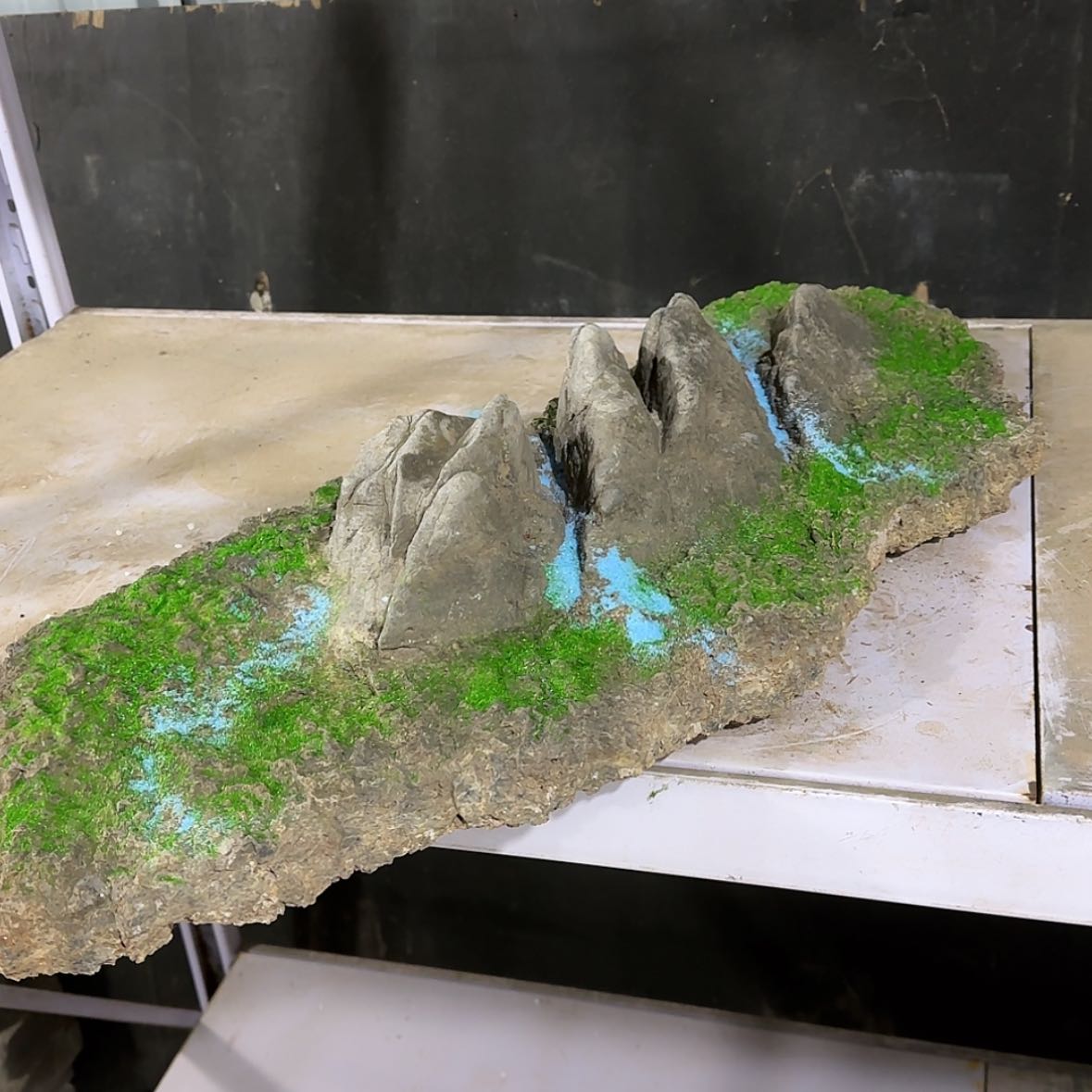 【闪购商品】石头石膏制品