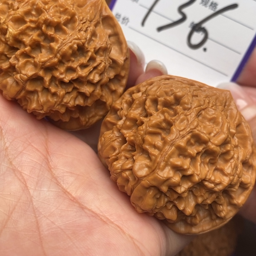 【闪购商品】桃核吊坠136号 50尺官帽