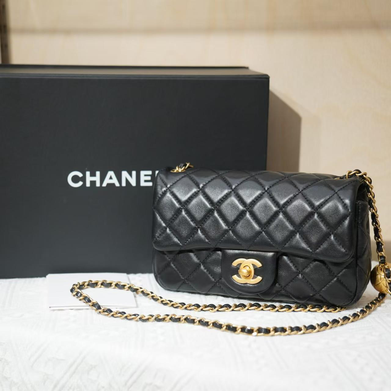 99新 Chanel/香奈儿 【文子姐专属】/D0957/ 金球大mini