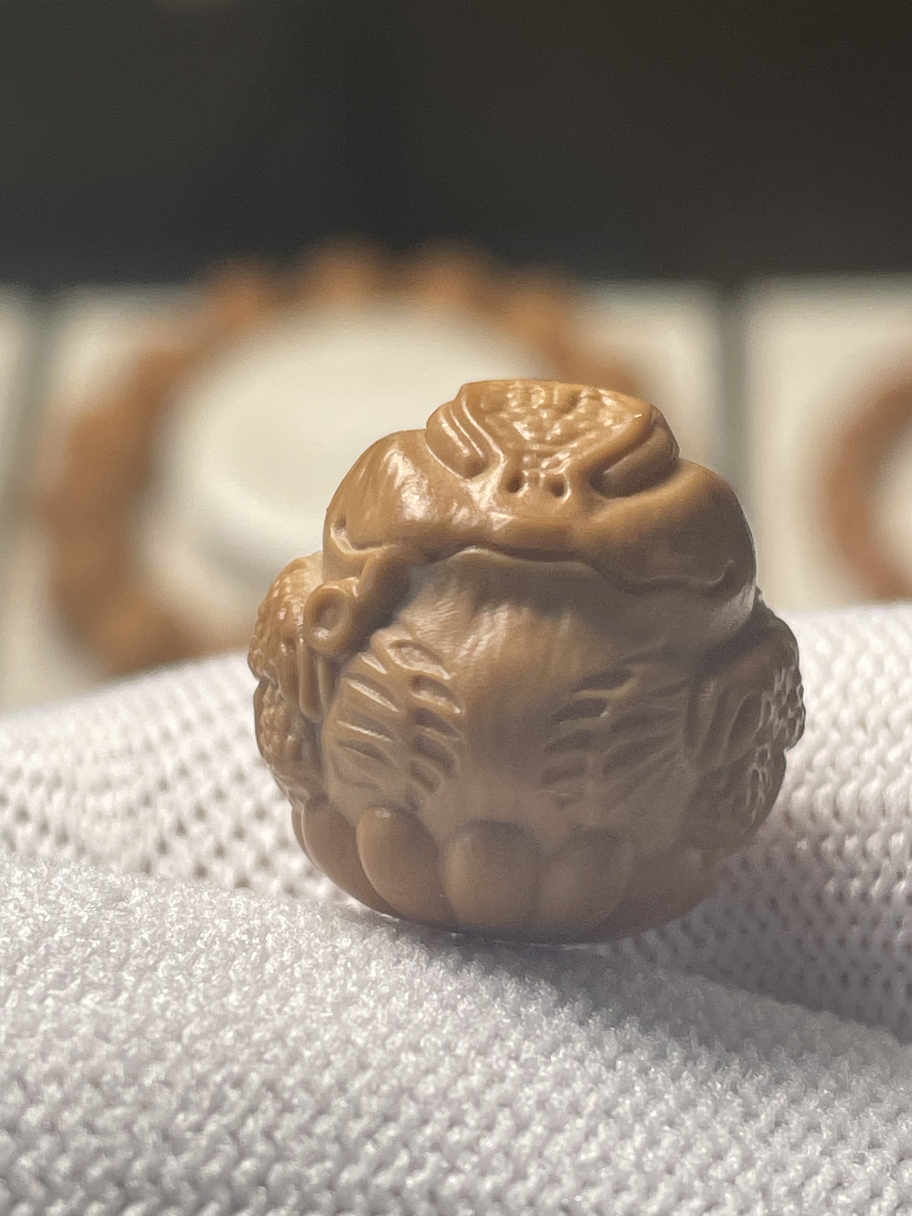 17➕18左右烟斗金蟾猴头核桃（有正常封口线