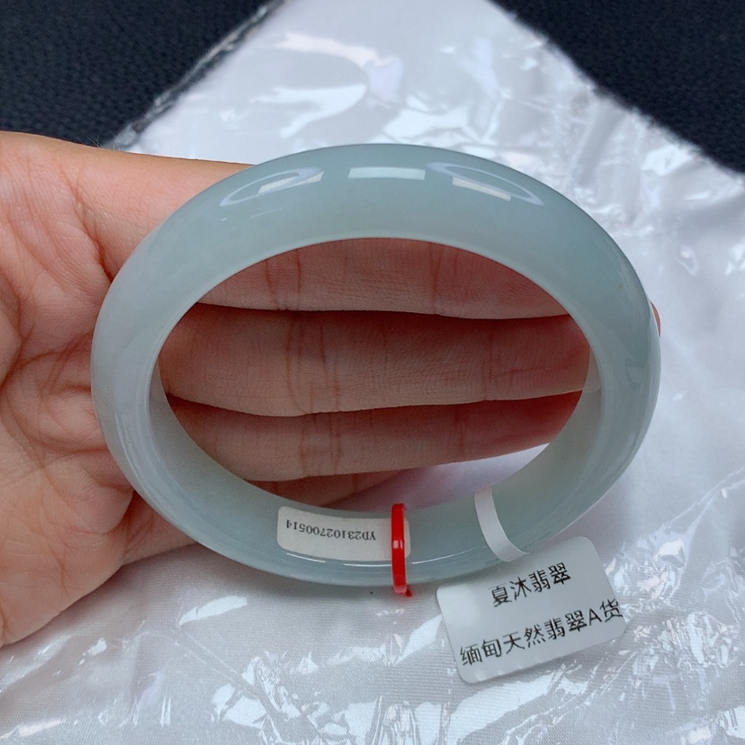 【闪购商品】翡翠手镯未镶嵌?****?