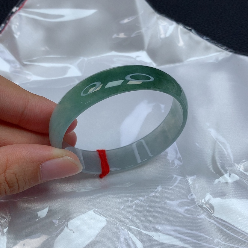 【闪购商品】翡翠手镯未镶嵌鸿*