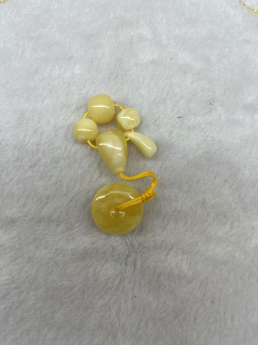 原矿琥珀蜜蜡套装，老型，三通，平安扣，卡子